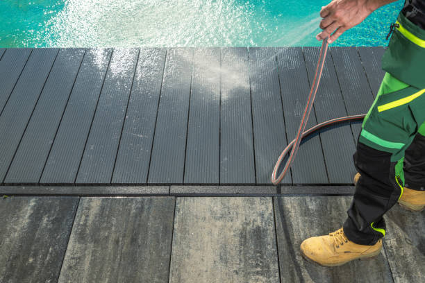 Why Choose Our Certified Pressure Washing Experts for Your Project Needs in Dickinson, TX?